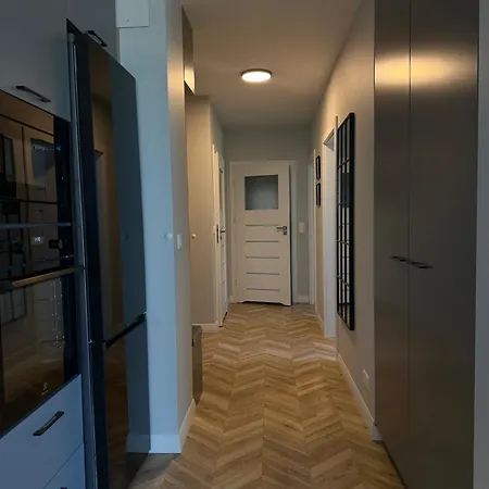 Krisa Z Ogrodkiem Apartment *